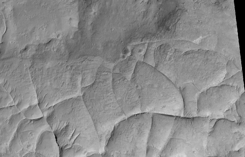 Ridges, as seen by HiRISE under HiWish program Close view of ridges, as seen by HiRISE under HiWish program