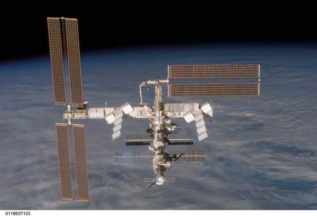 File:Iss.jpg